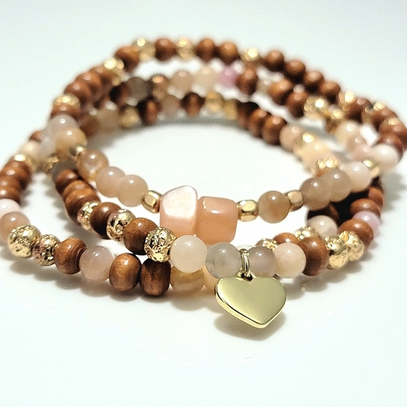 Set of 3 Semiprecious Sunstone & Hematite Bead Bracelets w/ 14k Gold Heart Charm - Picture 1 of 7